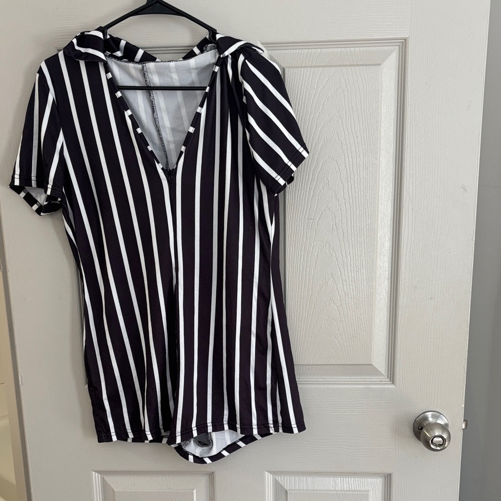 Black and White Striped V-Neck Top